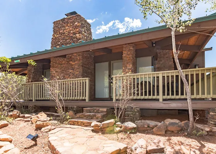 Glass House Elk Rim Holiday home
