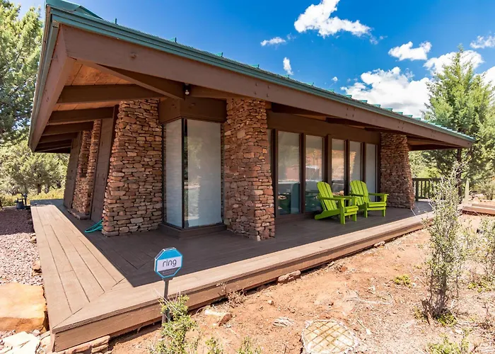 Glass House Elk Rim Holiday home