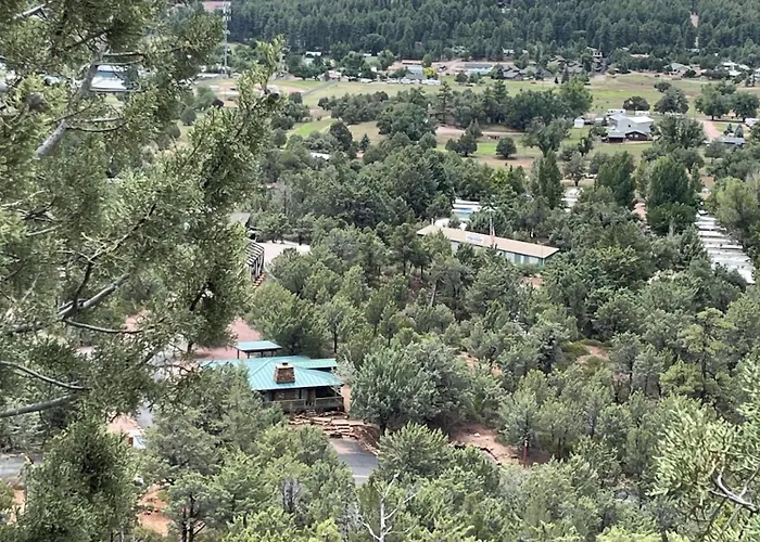Glass House Elk Rim Holiday home
